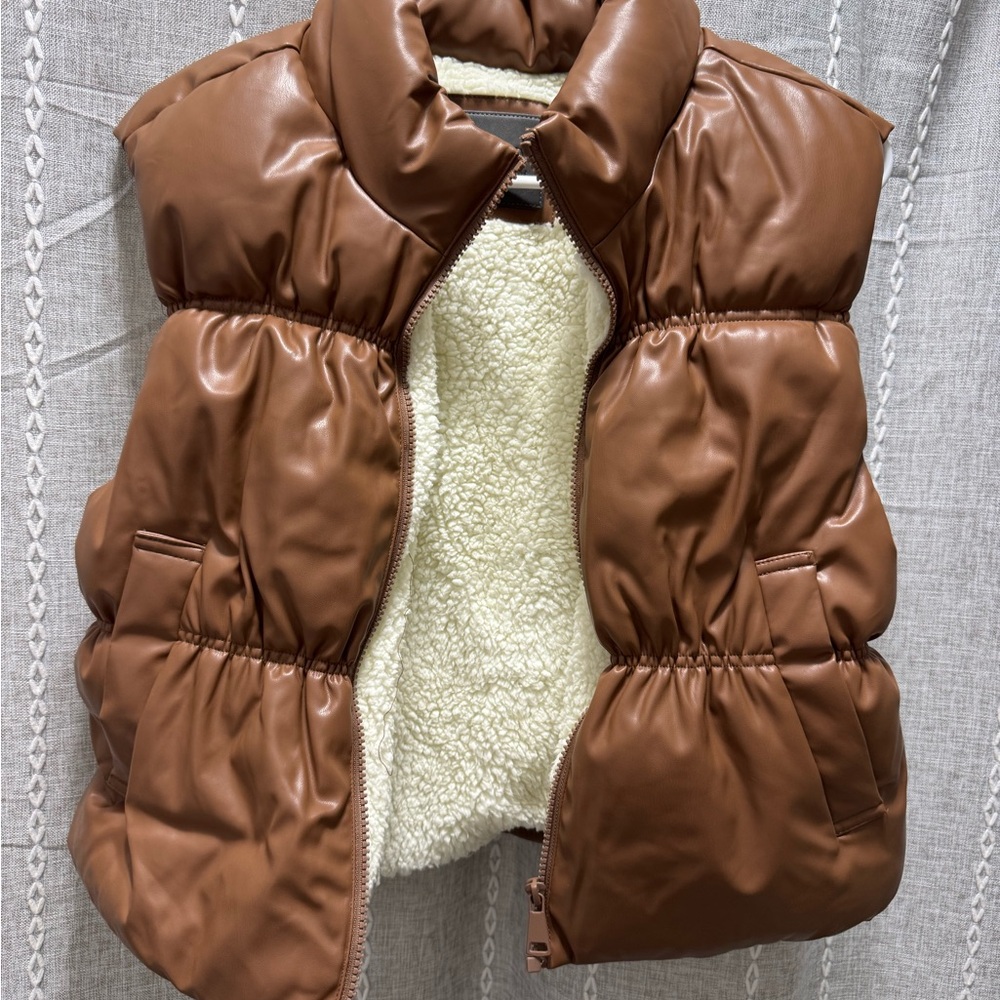Ci Sono Brown Vest with Cream Interior